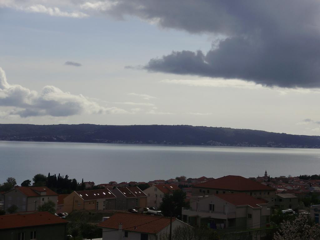 Apartment Andric Kastela Bagian luar foto