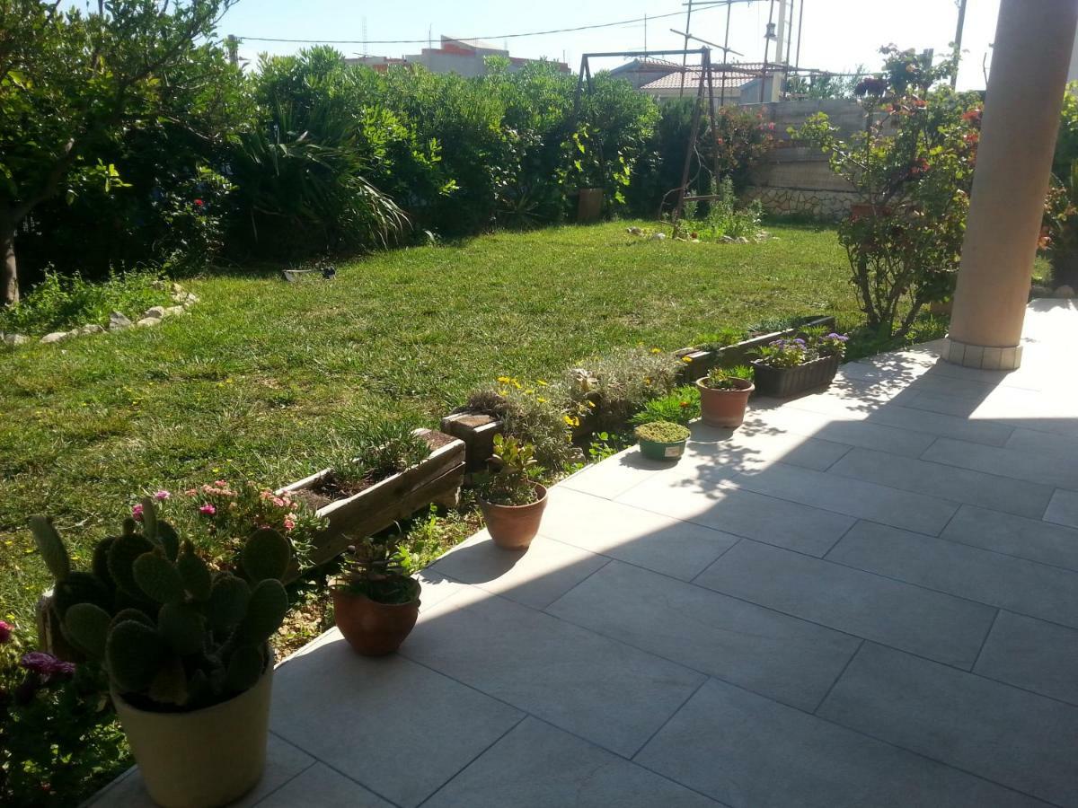 Apartment Andric Kastela Bagian luar foto