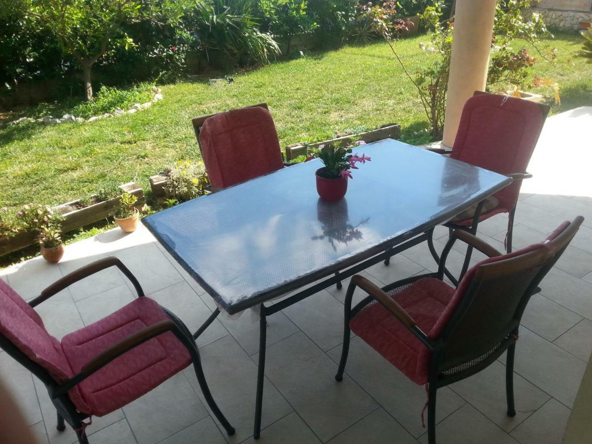 Apartment Andric Kastela Bagian luar foto